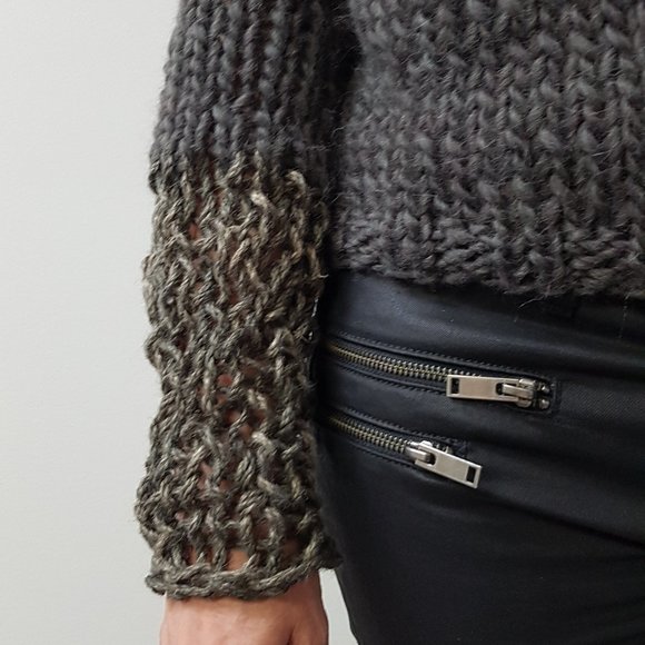 Wool winter set, Army Green , sweater and matching hat, hand knitted, 100% wool - Picture 11 of 14